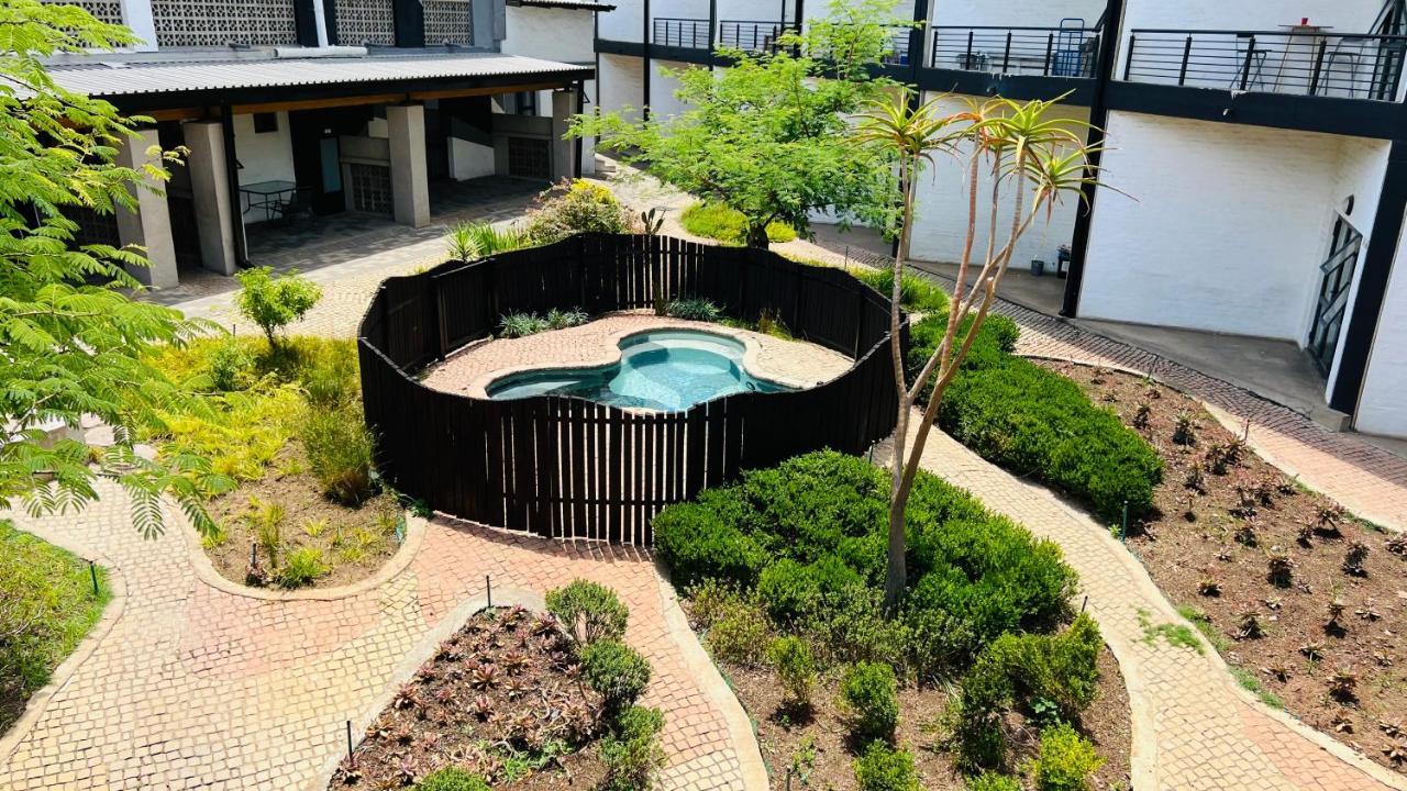 City Living Apartment 119 - Washer, 4K Tv, Fast Wifi, & Sunny Balcony Johannesburg Exterior foto