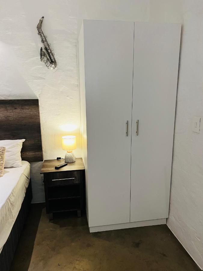 City Living Apartment 119 - Washer, 4K Tv, Fast Wifi, & Sunny Balcony Johannesburg Exterior foto