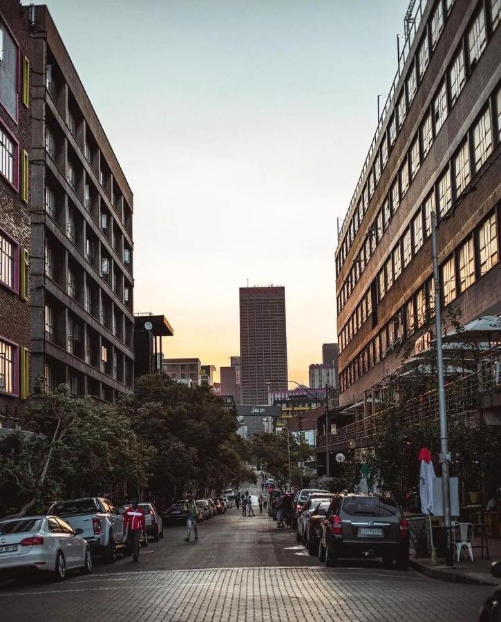 City Living Apartment 119 - Washer, 4K Tv, Fast Wifi, & Sunny Balcony Johannesburg Exterior foto